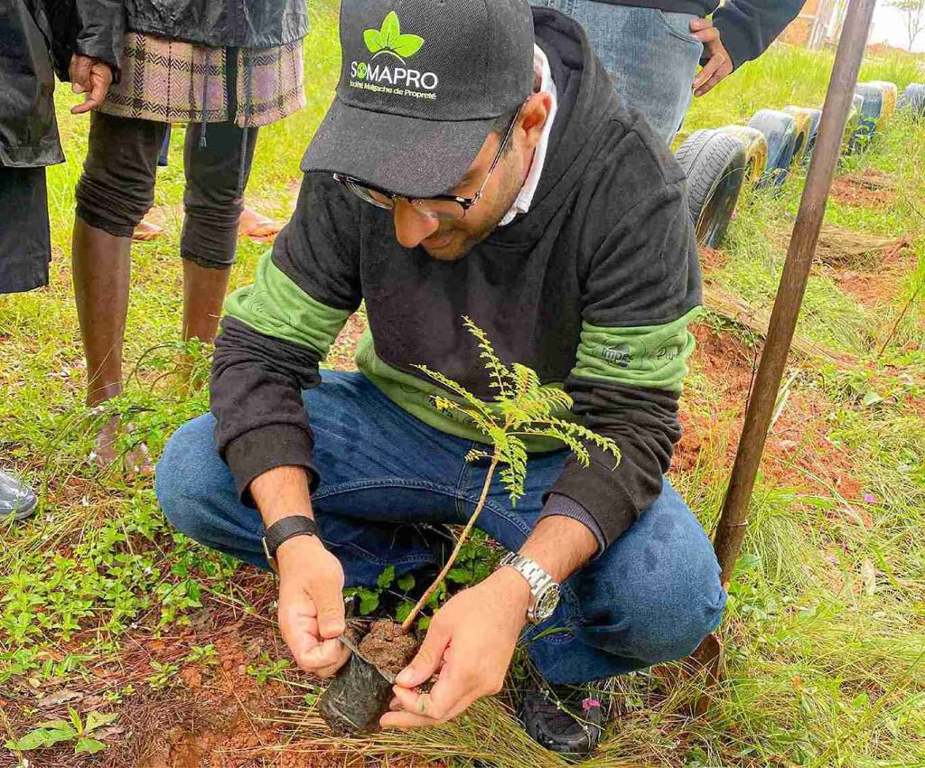 FAMBOLENA 2026 sans logo Plan de travail 1 copie 7 2 11zon