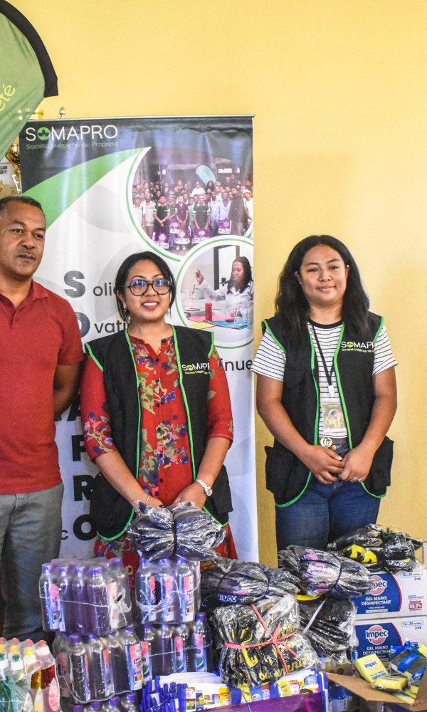 SOMAPRO - solidarité post-Gezani : au chevet des équipes de l’ORTM Toamasina 2 SOMAPRO solidarite post Gezani au chevet des equipes de lORTM Toamasina